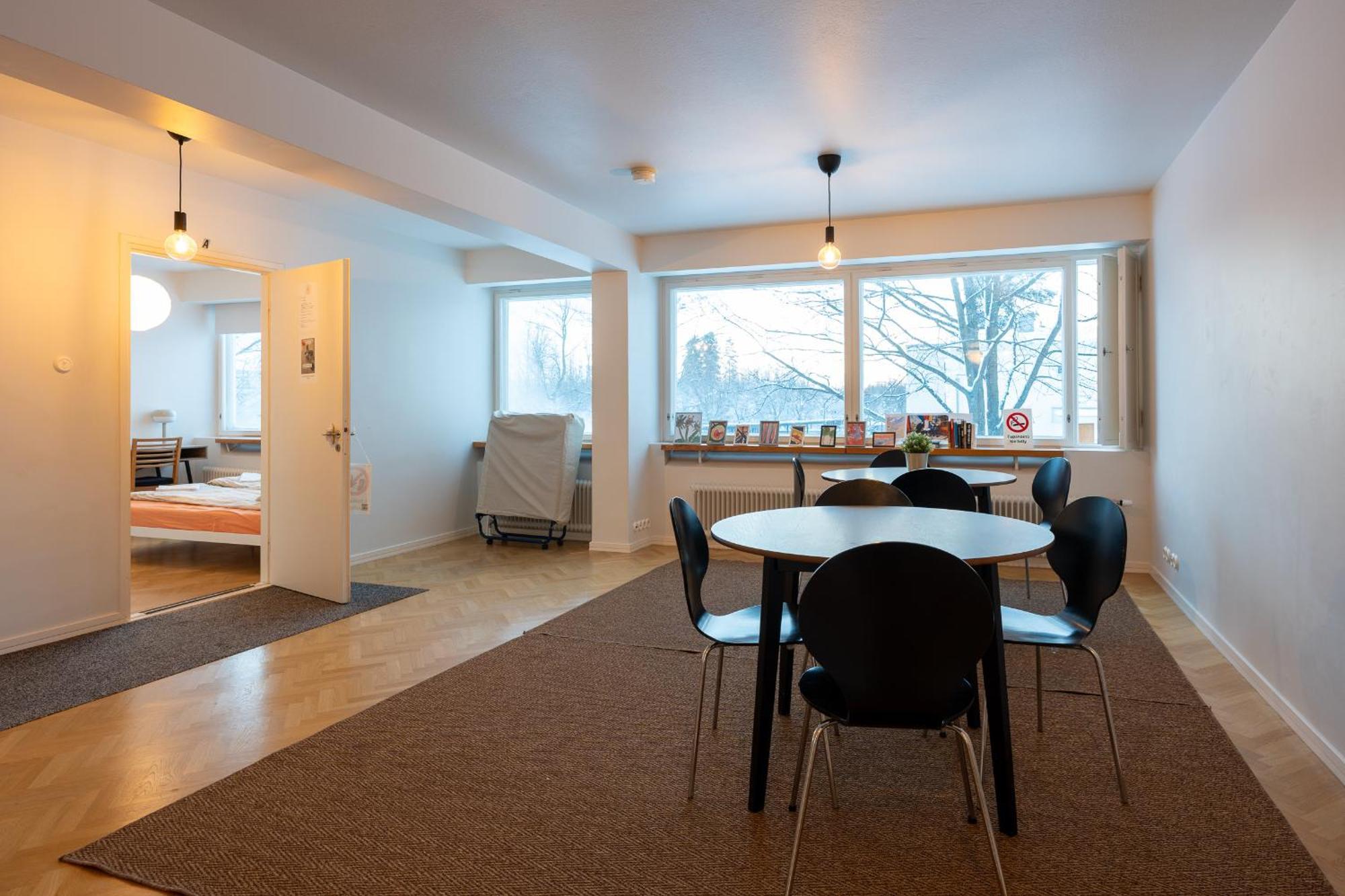 Simplestay Airport Vantaa Bagian luar foto